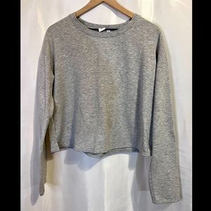 BP Cropped Long Sleeve Grey Sweater - M